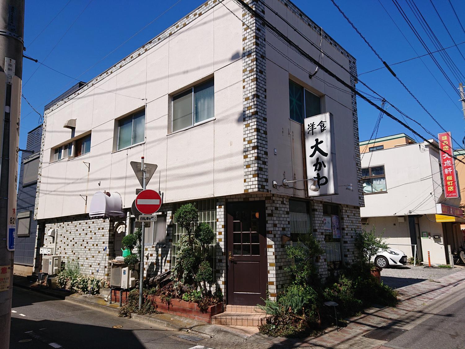 土浦市 桜町に貸店舗空きました！大箱サイズでおすすめ！！椅子・テーブル等あり♪気軽に営業開始できる居抜き店舗！！！