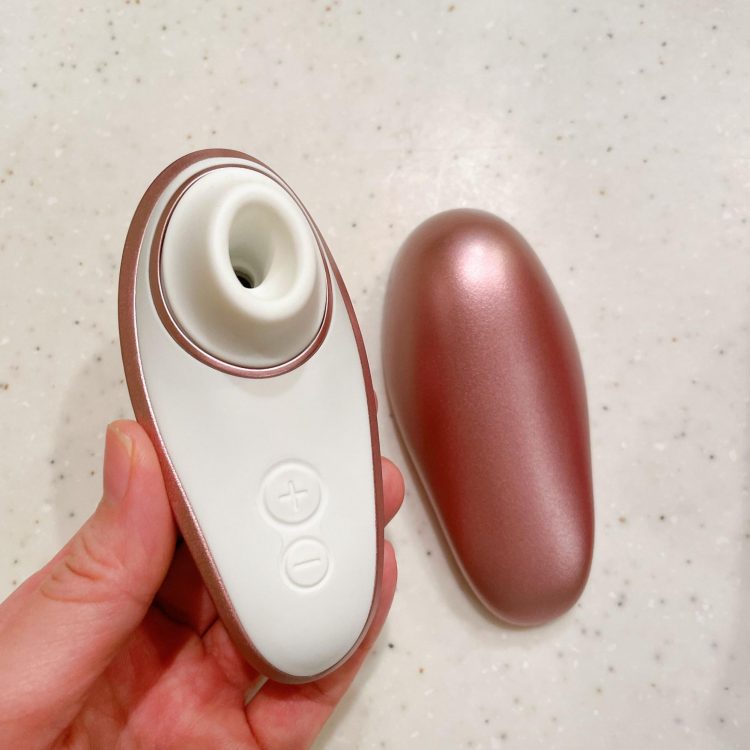 Qoo10] Womanizer ウーマナイザーリバティ ライラック 吸引