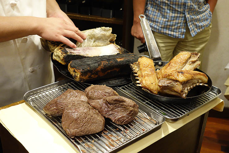 マーガレットが華やぐリッチなケーキ♪ 時代を超えて愛される「丸芳露本舗 北島」 ｜ ことりっぷ