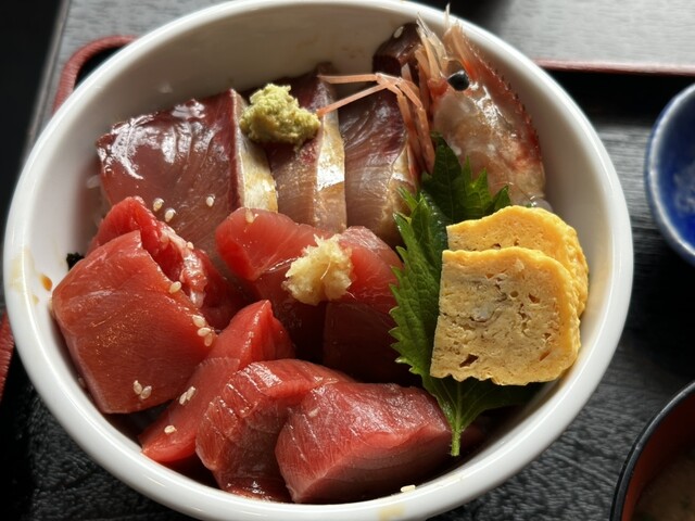 大崎 旨肴すずきのランチ海鮮丼」 :