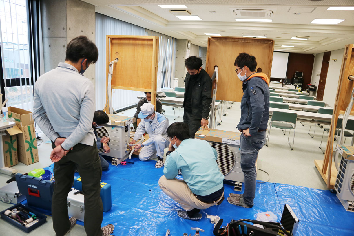 空調サービス基礎実践｜空調講習会｜ダイキン工業株式会社 研修部