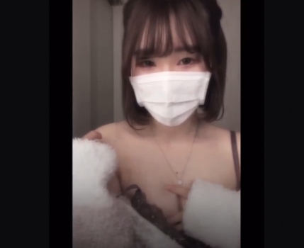 エロ象さんのライブチャット・流出動画まとめ - ガチ素人18歳女子大生がインスタライブで巨乳おっぱい丸出しパンツも脱いじゃう自撮りエロ配信ｗｗｗ【ライブ