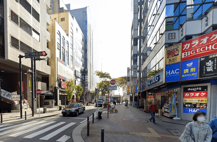 既に話題！渋谷に居る美人立ちんぼ人妻をナンパ！マッサ店みたいだけどホントは裏オプ有りなエロい店 : 川崎そープオススメコンシュルジュ