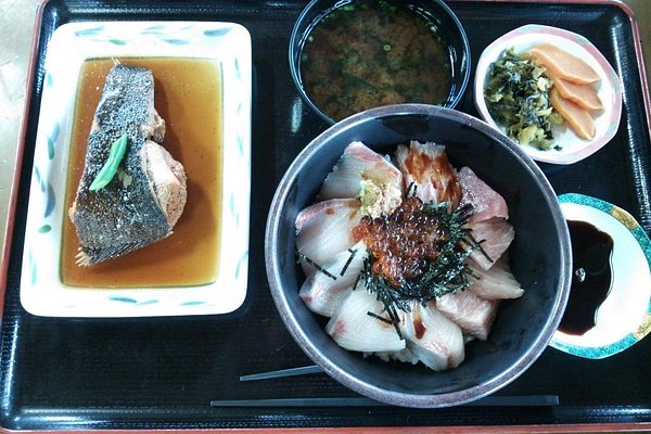 むなかたDELI「宗像産天然真鯛のアクアパッツア」 | 道の駅むなかた｜Food