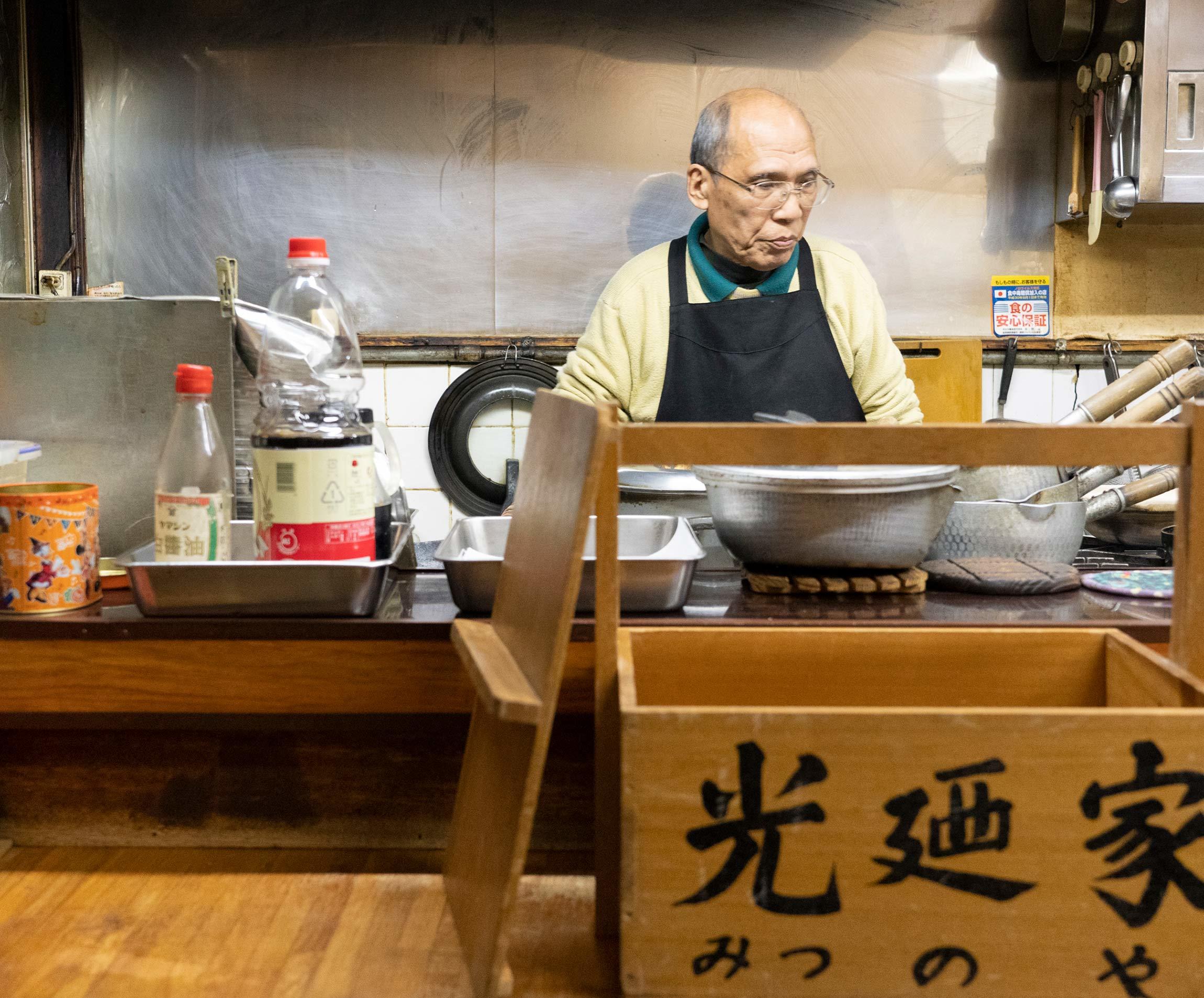 祭りの後、夢の跡 消えゆく昭和－岐阜・問屋町 諏訪哲史さん | 毎日新聞