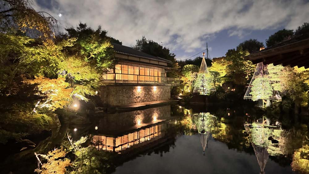 観光地・宮島にある紅葉の名所で今年もライトアップを実施 見頃は11月中旬頃から｜広島観光情報総合サイト 旅やか広島