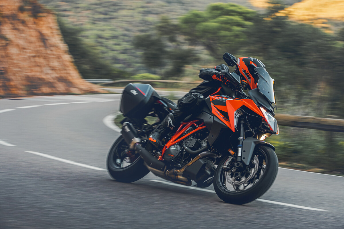 ＫＴＭ １２９０スーパーアドベンチャーＳ ２０２３モデル｜カワサキ フリーダムナナ 八王子本店｜新車・中古バイクなら【グーバイク】