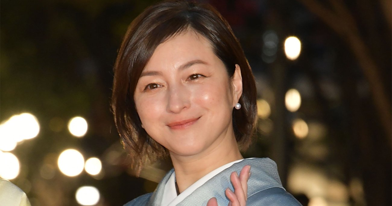 広末涼子 鳥羽シェフの「頭悪い」発言に和田アキ子激怒…不倫相手が芸能界復帰を邪魔する皮肉 |