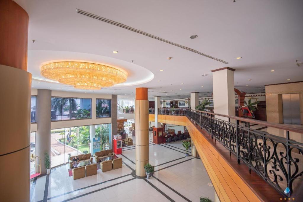 Vientiane Plaza Hotel