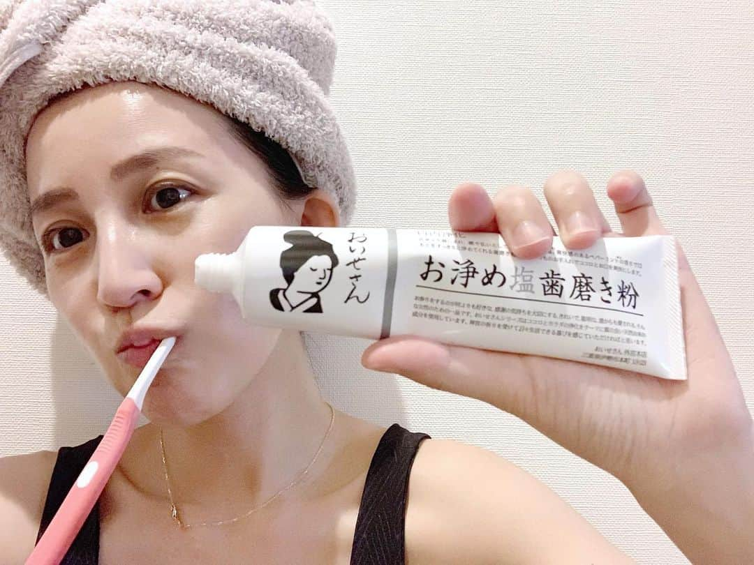 来栖あつこさんのインスタグラム写真 - (来栖あつこInstagram)「「おいせさん」から9月に発売される“お浄め塩歯磨き粉”。﻿