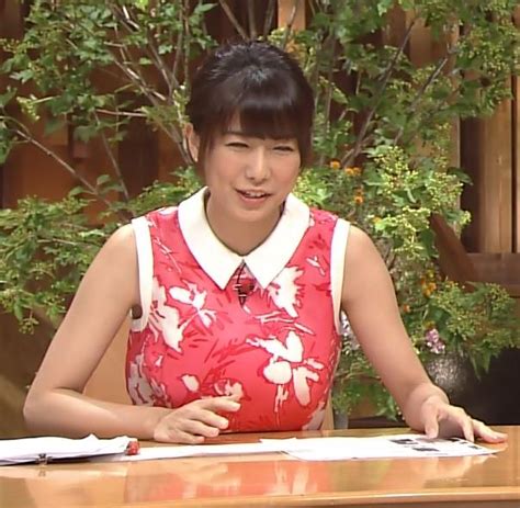 吉岡さんの巨乳に萌える ワサコレの壁を楽しむ |