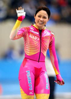 待ち受け】岡崎朋美お尻エロ|【 岡崎朋美選手 】 38才