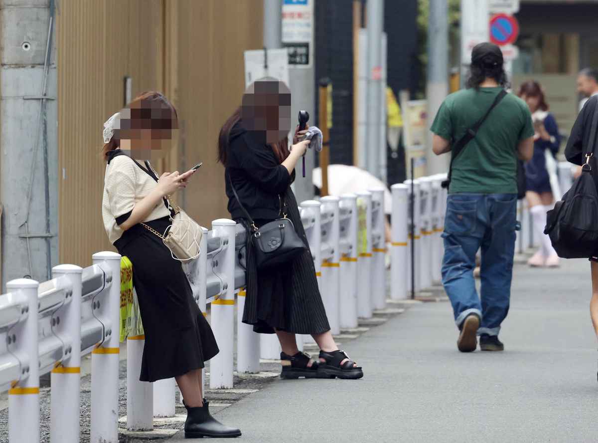 大阪梅田泉の広場立ちんぼ : 寺田の風俗巡り