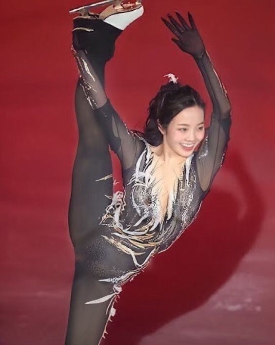 画像多久しぶりに本田真凜ちゃん見たらエチエチ過ぎてワラタwwwwwww 中年速報 ^q^ -