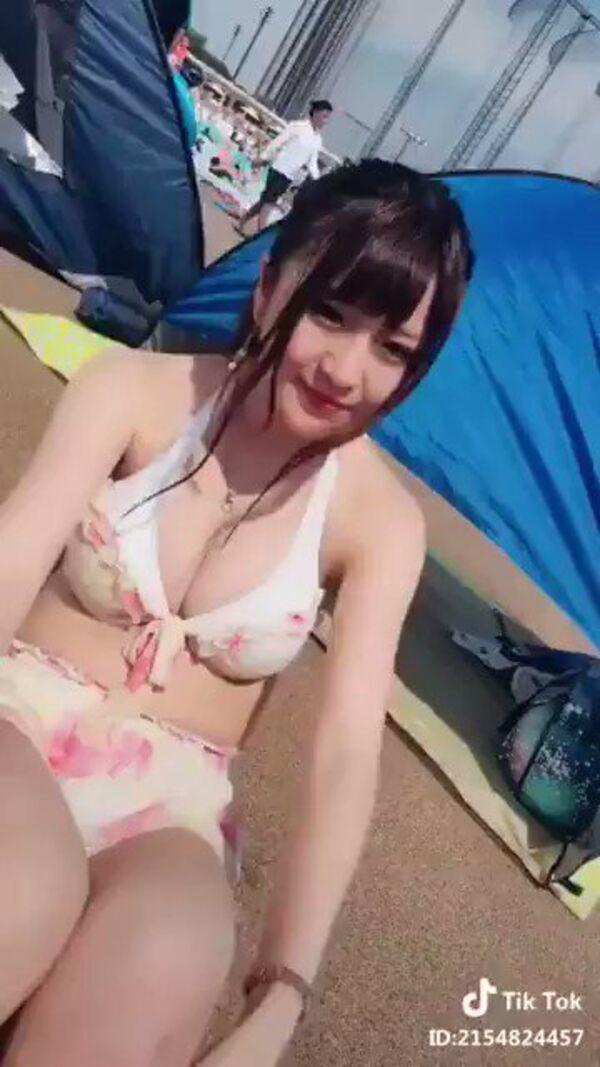 勝利の女神:NIKKE ニケ」ヘルムの太股がエロいコスプレAV【淫乱りおりおファンクラブ オナニー動画】 | ご馳走はエログですか？【ごちエロ】