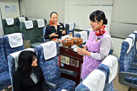 東海道新幹線の車内ワゴン販売終了が話題、評価したい新サービスも | マイナビニュース